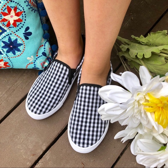 LAST PAIR! Black & White Check Slip On Sneaker - Picture 2 of 8